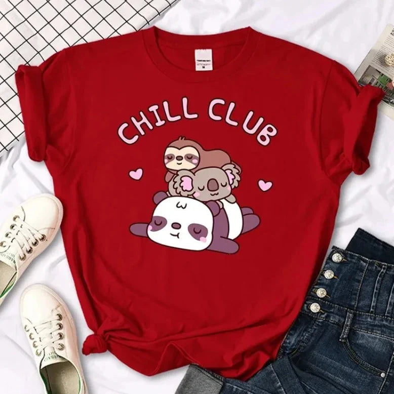 Camiseta kawaii "Chill Club"