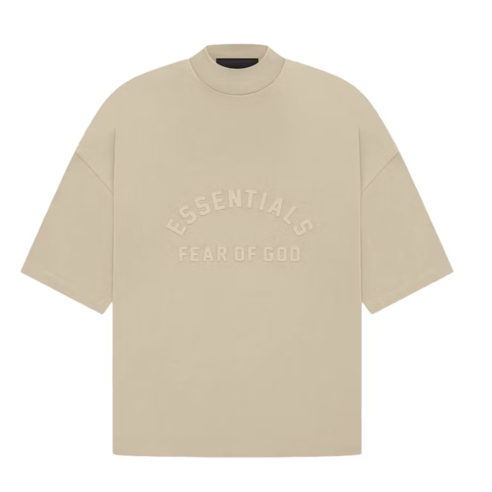 Camiseta Fear of God Essentials Core Collection en beige polvoriento