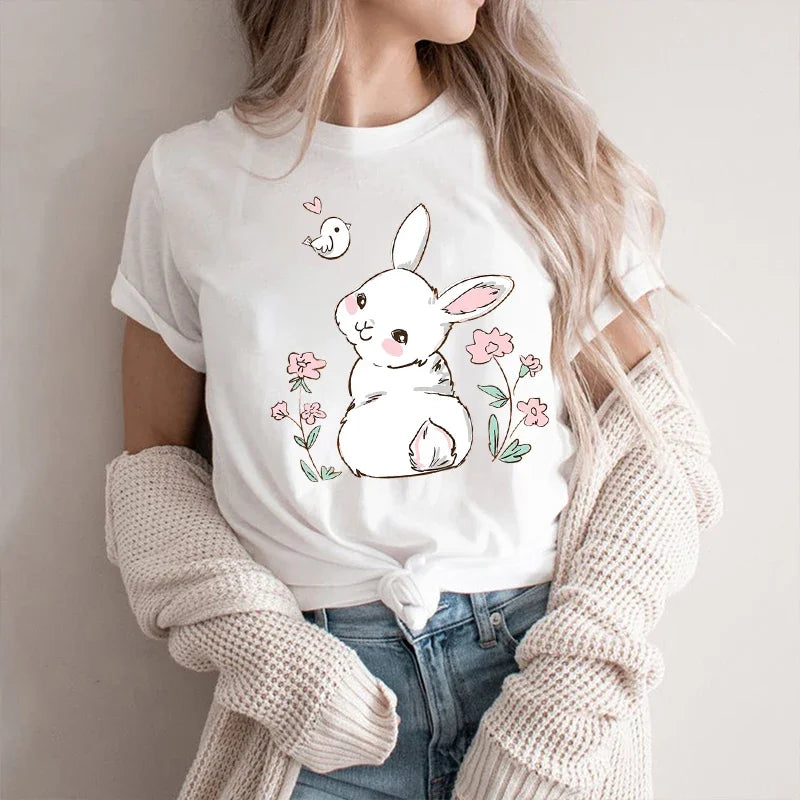 Bonita camiseta de conejito de primavera