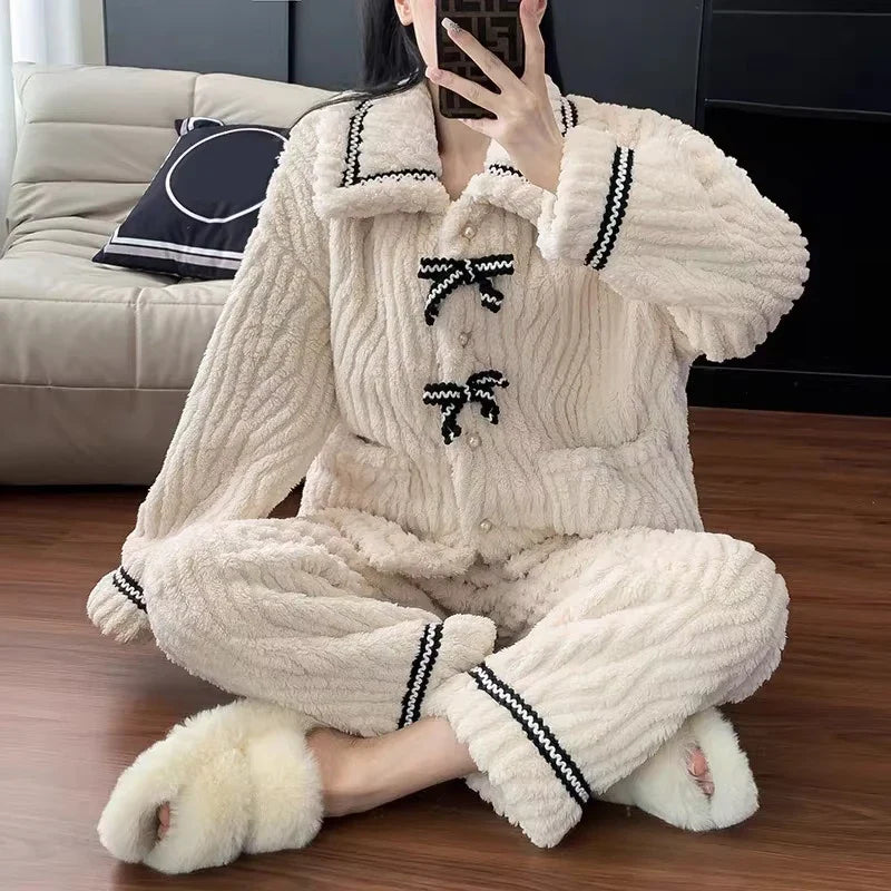 Cute White & Black Pajamas