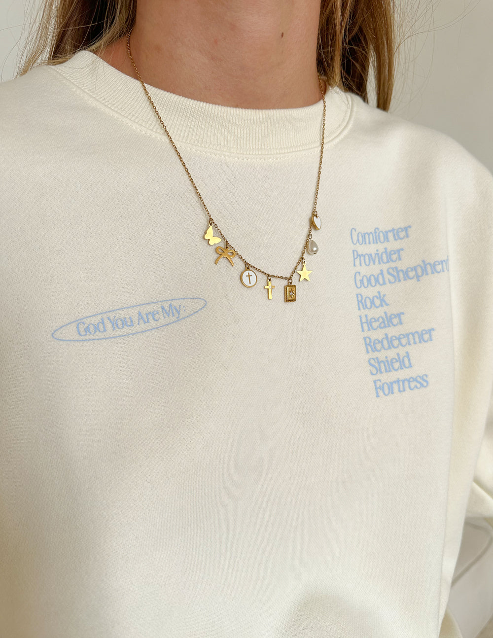 Collar con dije de transformación