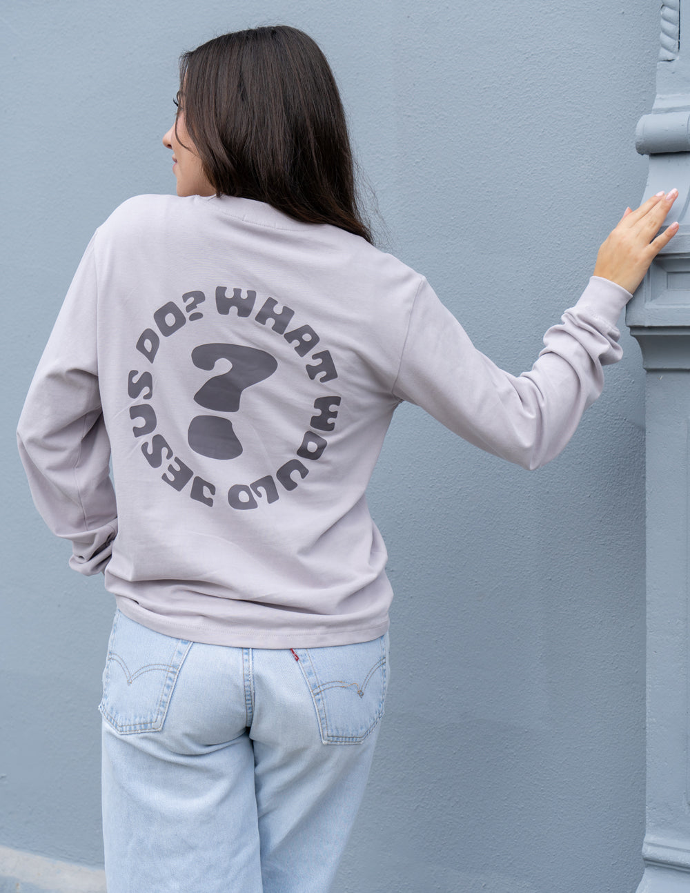 Camiseta unisex morada WWJD