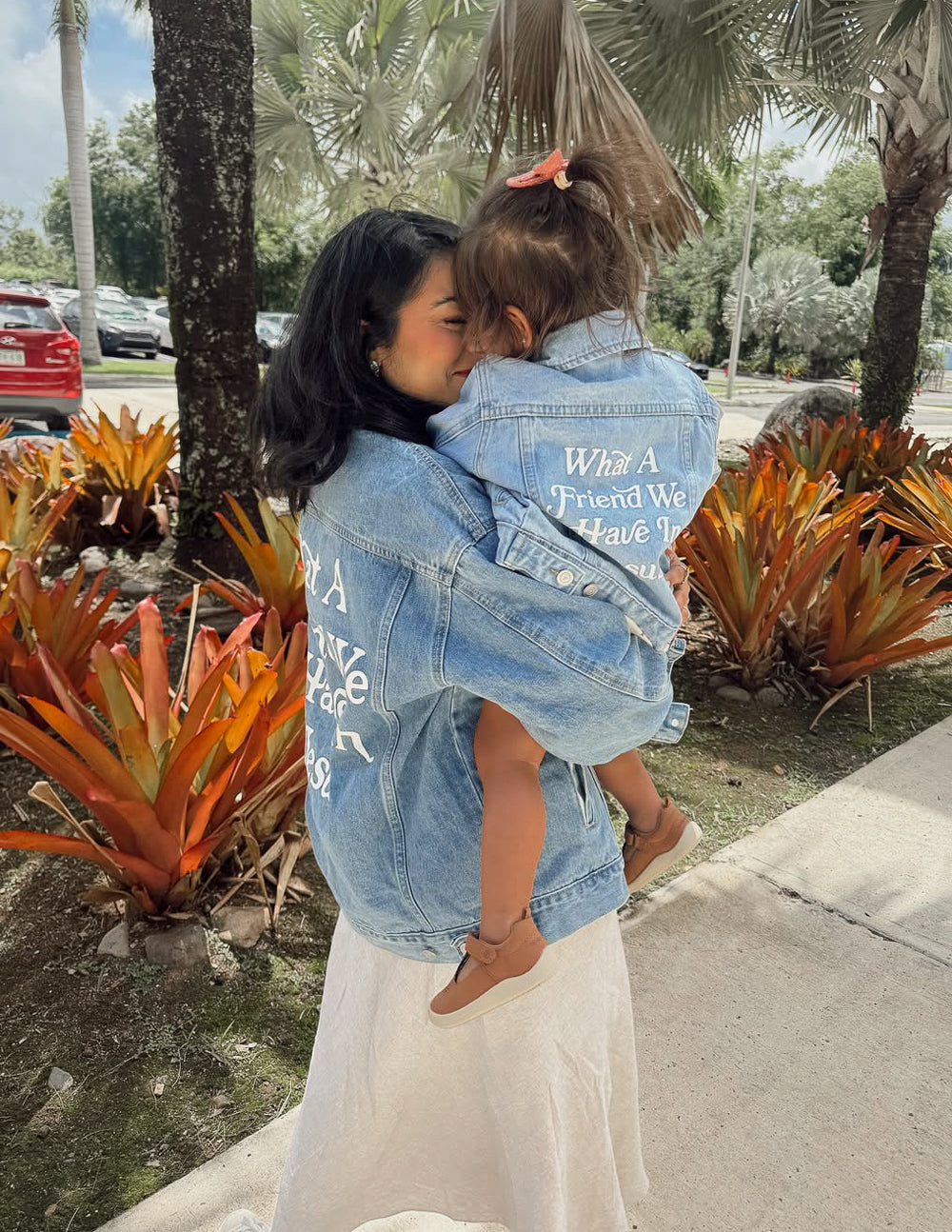 Chaqueta vaquera para niños "Qué amigo en Jesús"