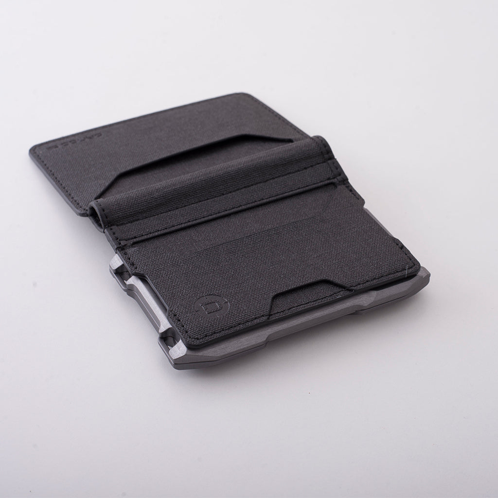ADAPTADOR DE BOLSILLO PLEGABLE A10