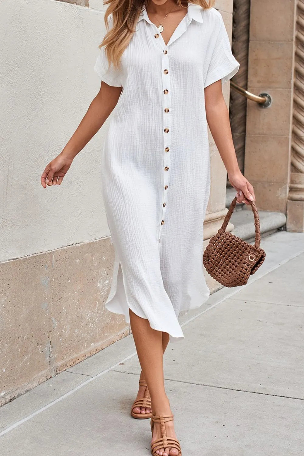 Vestido camisero midi de manga corta con botones