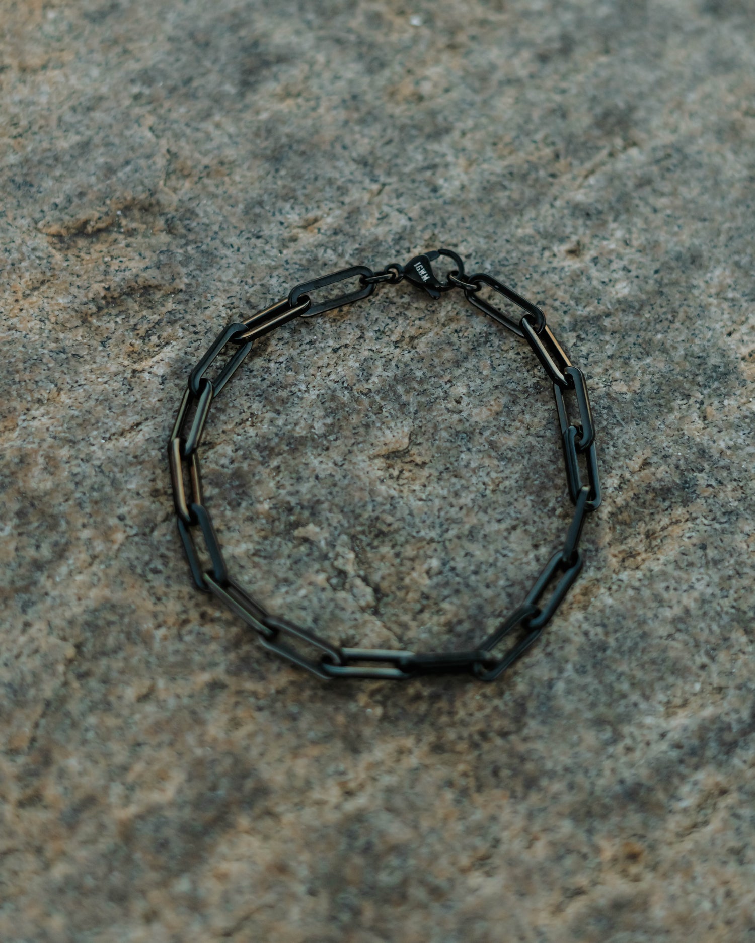 Pulsera de acero inoxidable Blackout IGWM