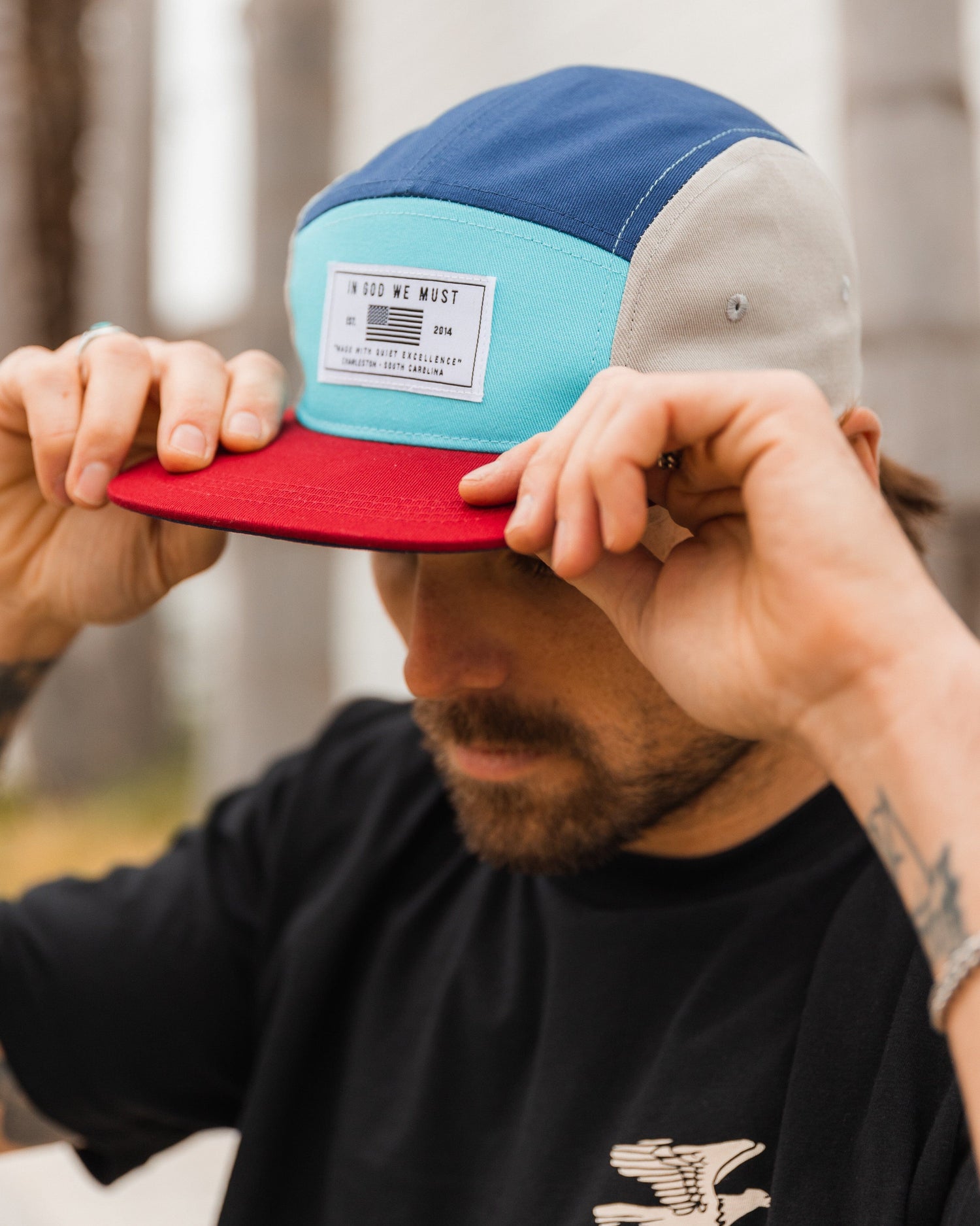 Gorra tricolor de cinco paneles de América