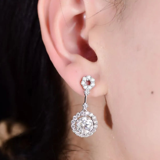 Pendientes colgantes de cristal de 4 quilates con diseño de halo redondo