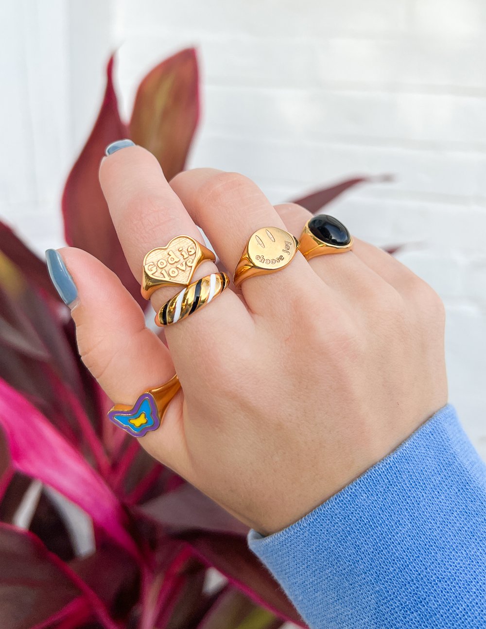 Anillo de mariposa de esmalte azul