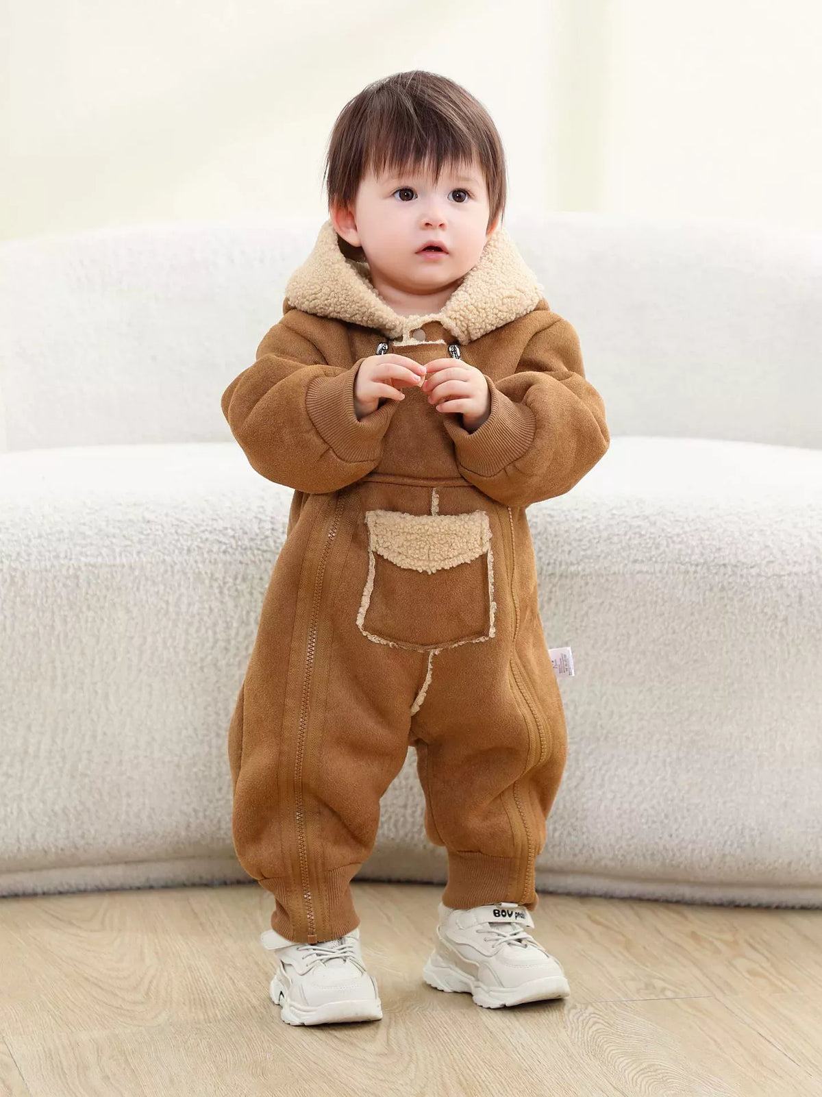 Mono polar con capucha para niños