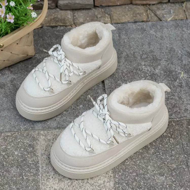 Botas de invierno de plataforma con cordones y forro afelpado acogedor