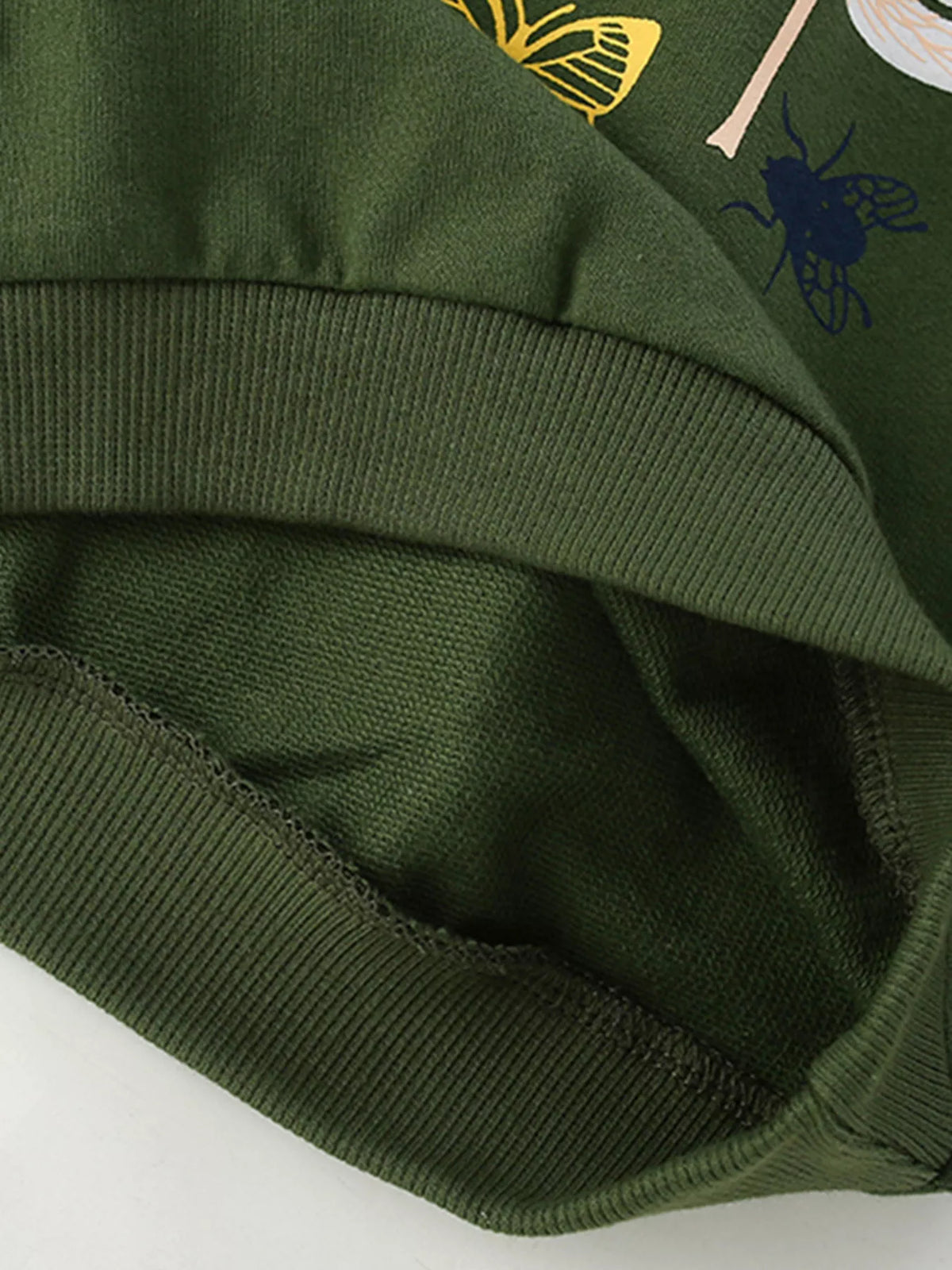 Sudadera infantil con cuello redondo y mariposas