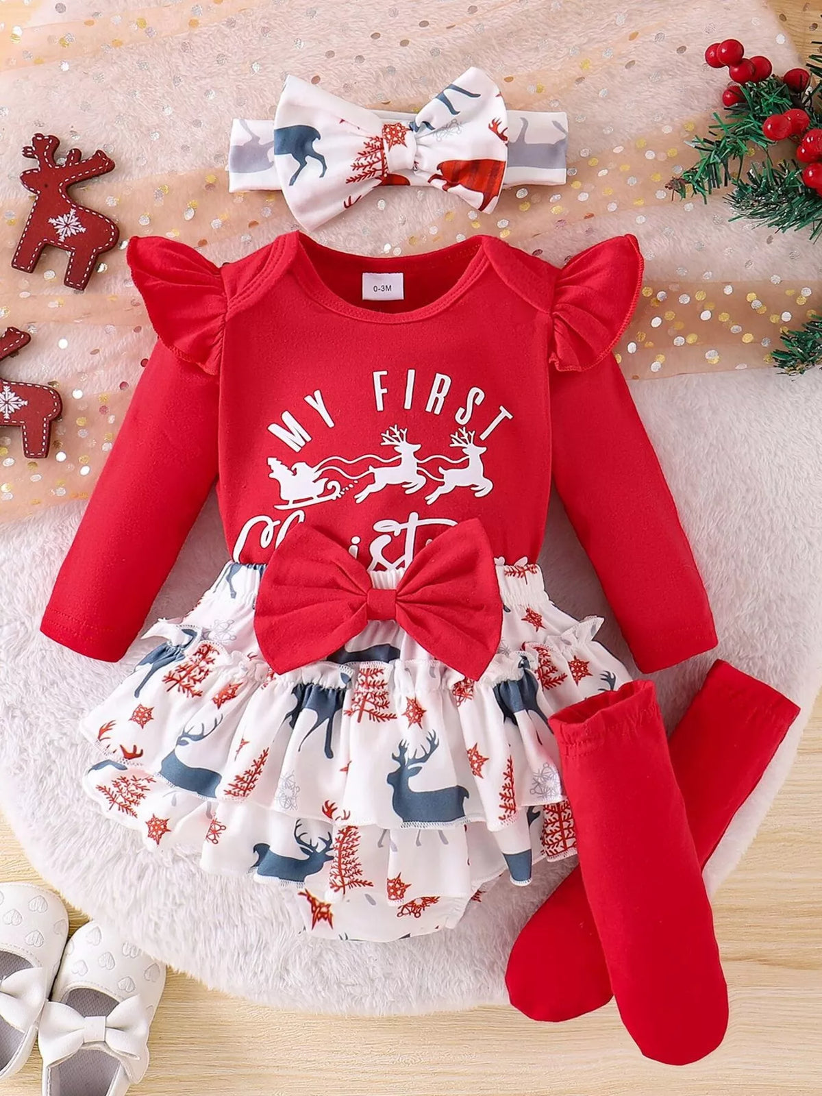 Conjunto de niña con volantes My First Christmas