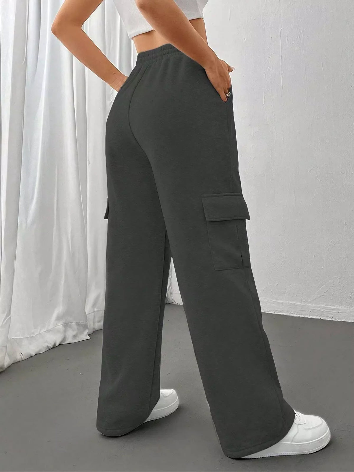 Pantalones de corte holgado con cintura con cordón