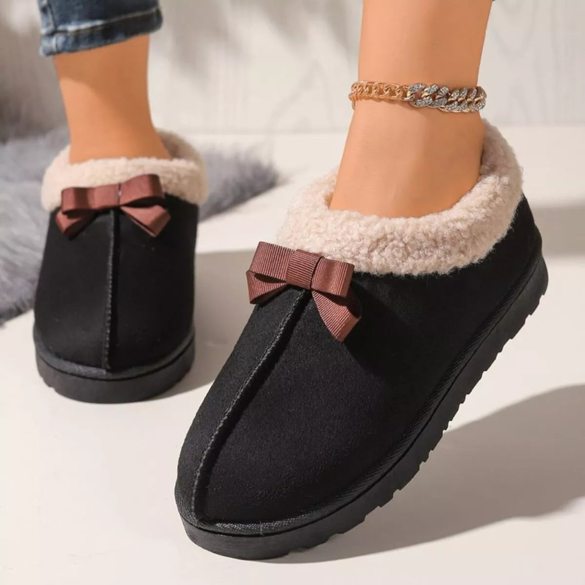 Pantuflas Forradas de Peluche Suaves con Lazo