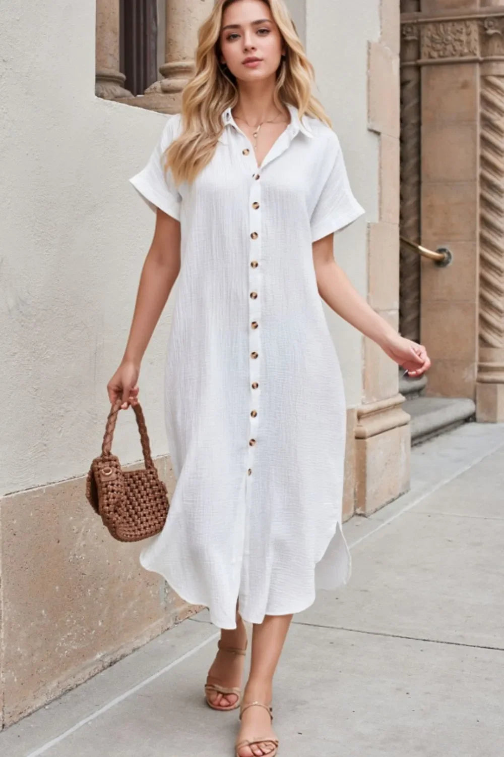 Vestido camisero midi de manga corta con botones