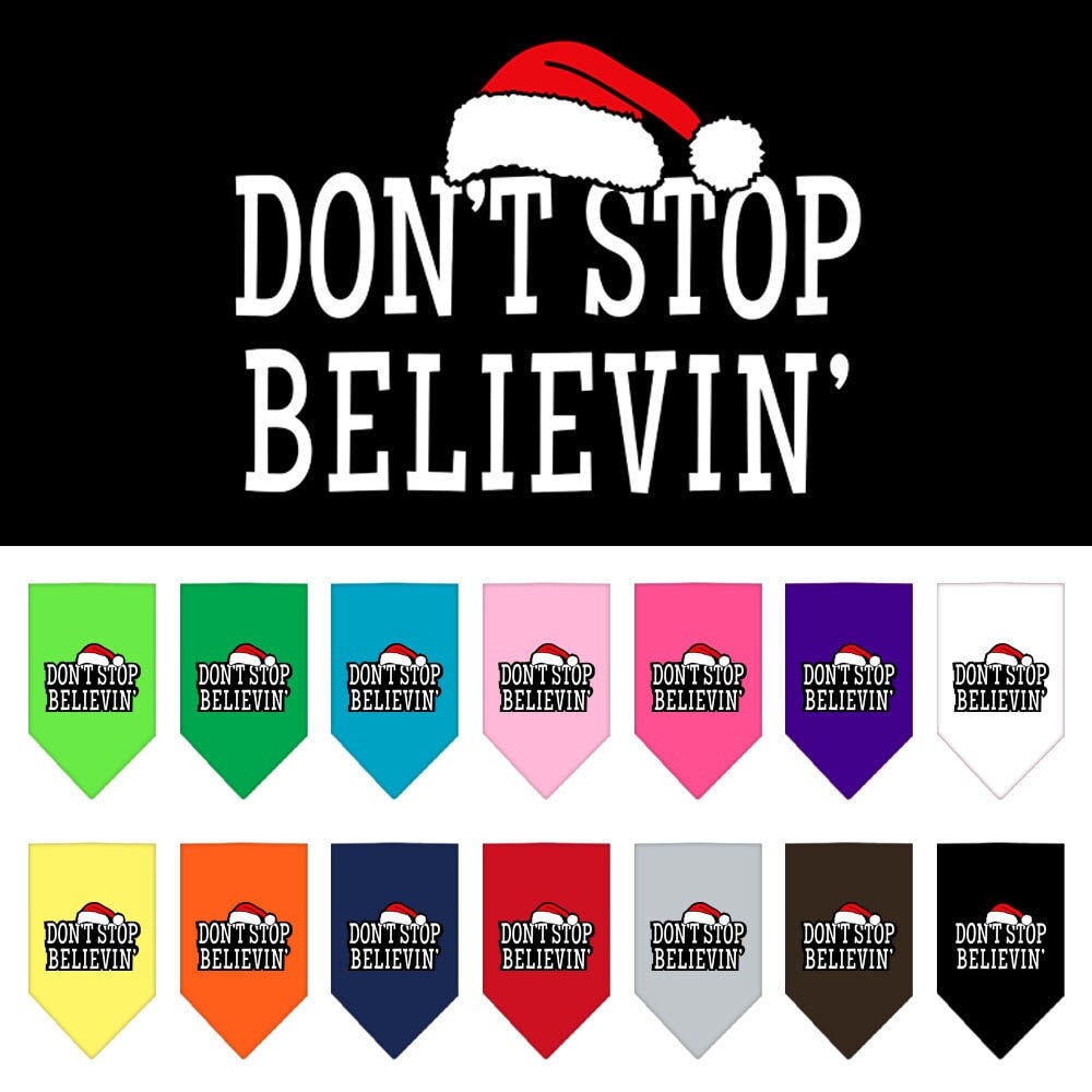 Bandana navideña para mascotas y perros serigrafiada con la frase "Don't Stop Believin'"