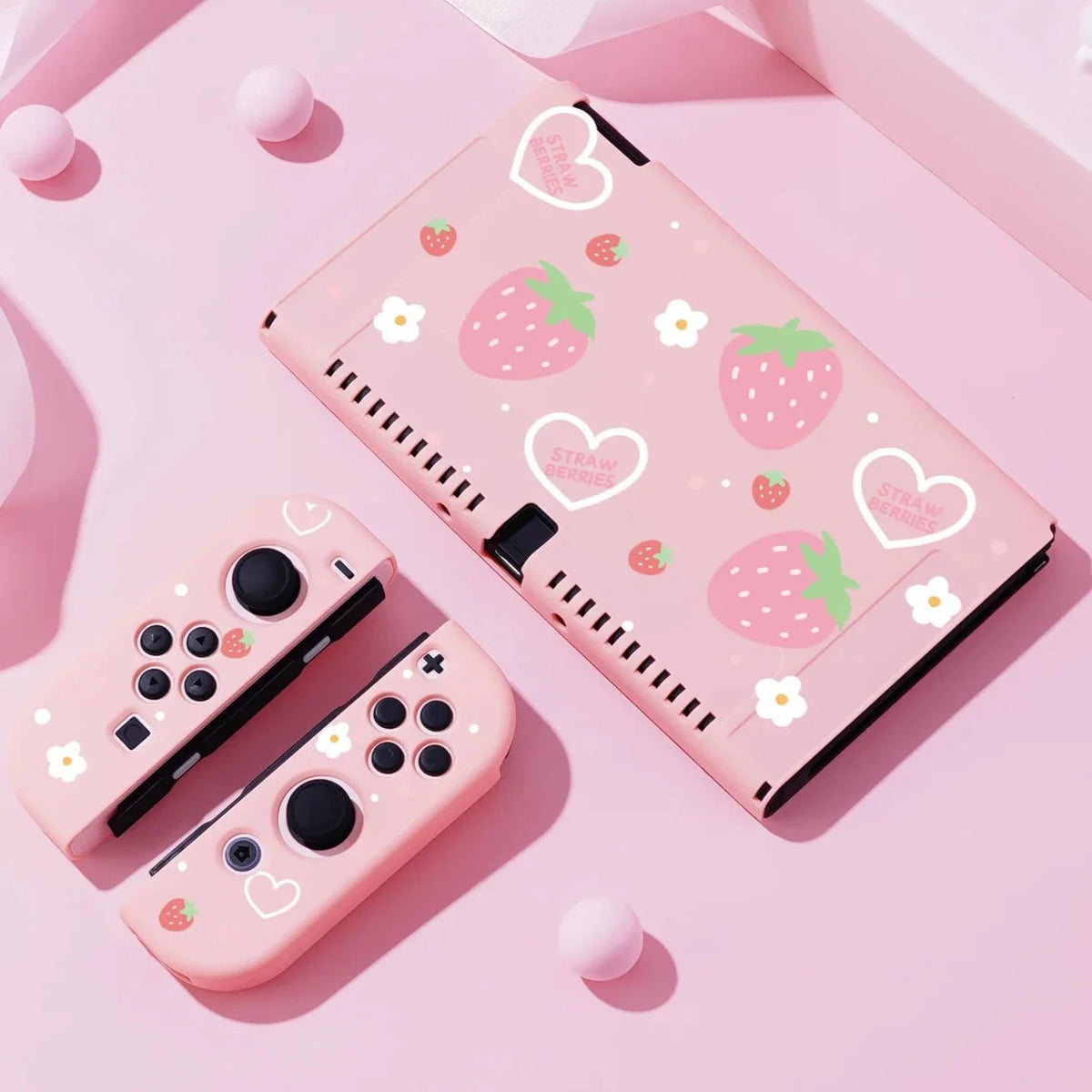 Estuche para Nintendo Switch con corazones de fresa