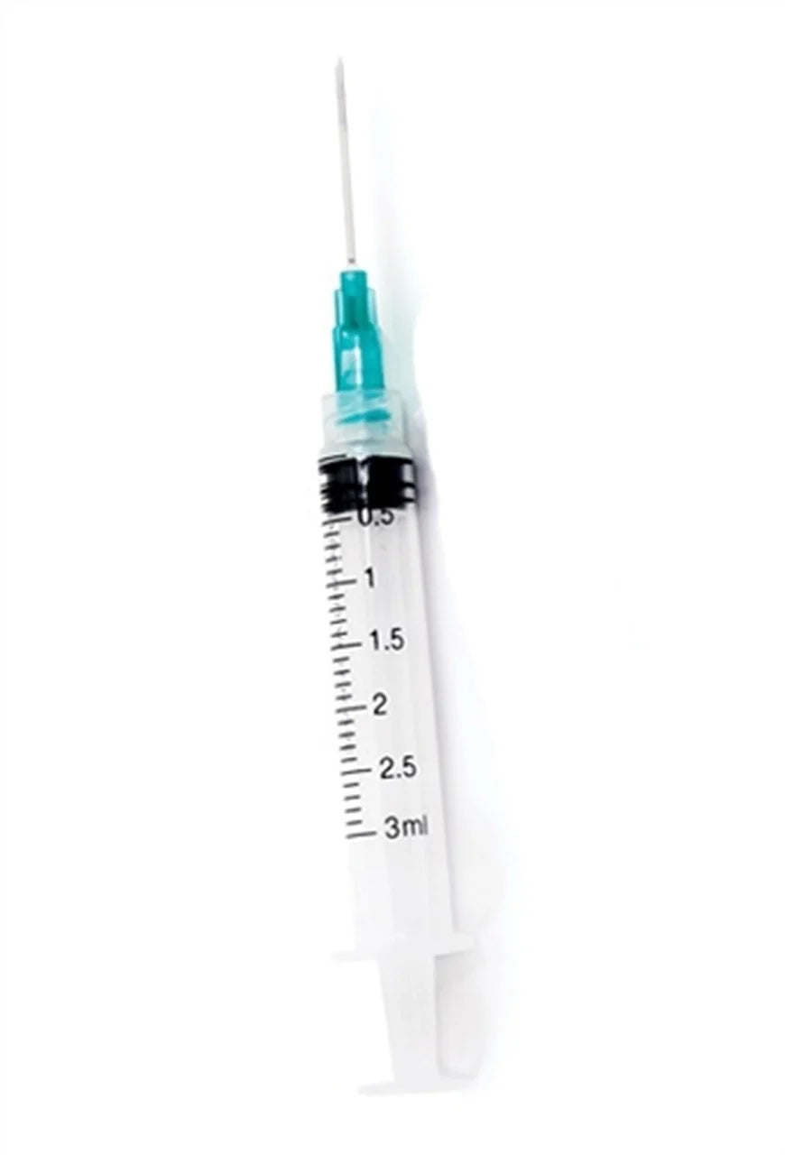 Jeringa de 3 ml con aguja (22G x 1")