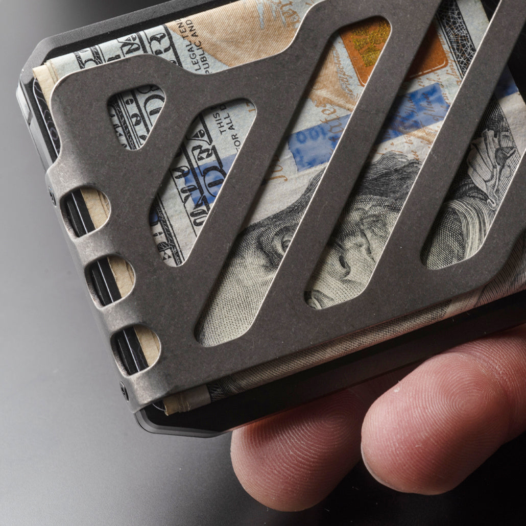 SK1 SLIDE KICK WALLET WITH TITANIUM MONEY CLIP