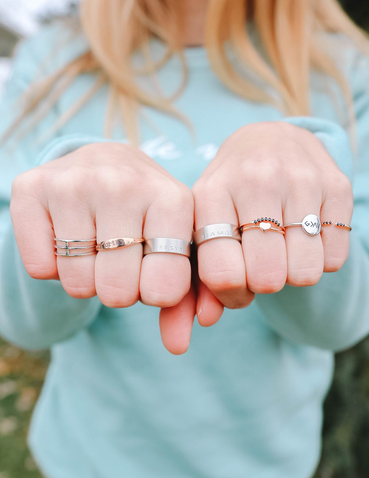 Anillo digno